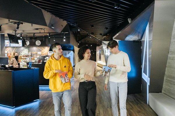 Comment organiser une escapade romantique dans les îles grecques?